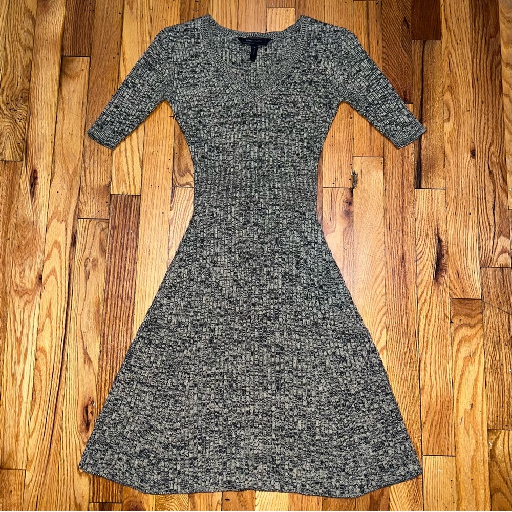 bcbg max azria knit midi dress